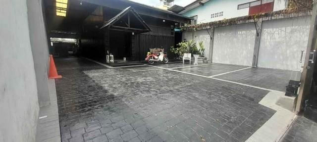 PB5770 ให้เช่า พื้นที่ทำสตูดิโอ ออฟฟิศ 1 ชั้น ย่านบางกะปิ ลาดพร้าว ใกล้ เดอะมอลล์บางกะปิ 14