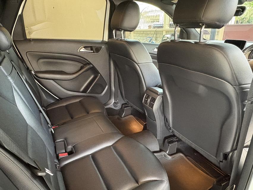 Mercedes-Benz B200 W246 1.6 Sports BlueEFFICIENCY รูปที่ 12