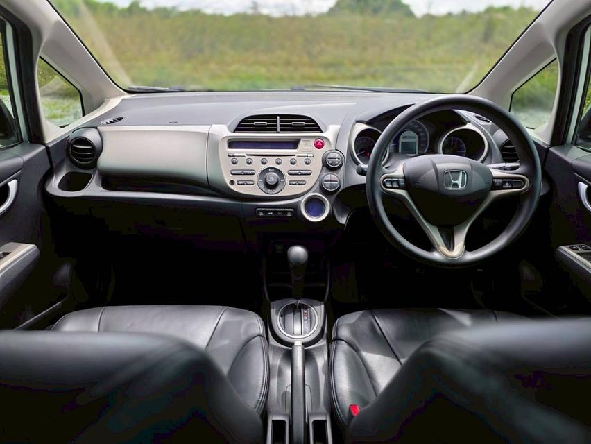 รหัสรถ NC109 Honda Jazz Hybrid ปี 2013 13