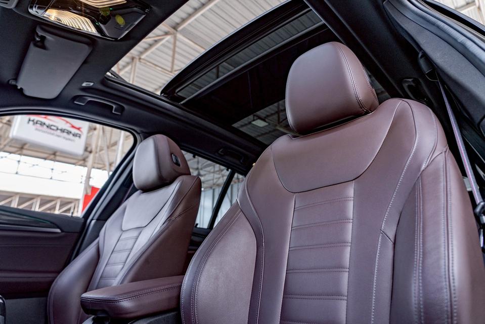 รหัสรถ NP8371 รุ่นรถ : BMW X3 XDRIVE30e M SPORTปีรถ : 2023 รูปที่ 14