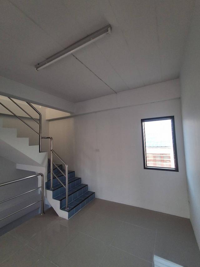 อาคารพาณิชย์ 2 หลังคู่ 6