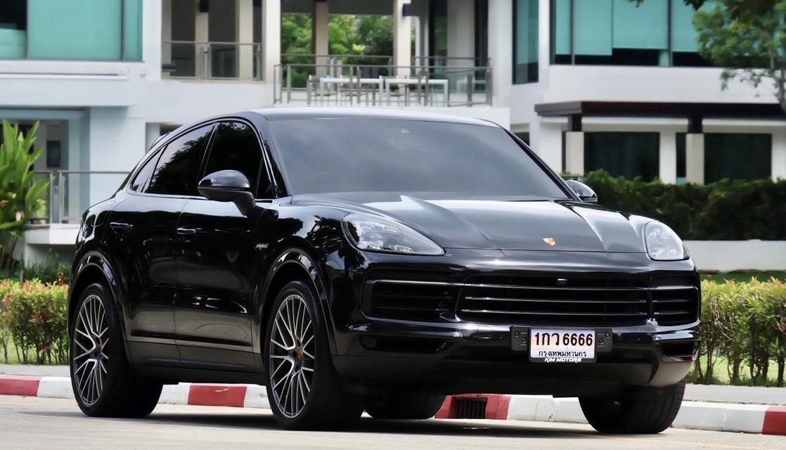 Porsche Cayenne E-Hybrid Coupe