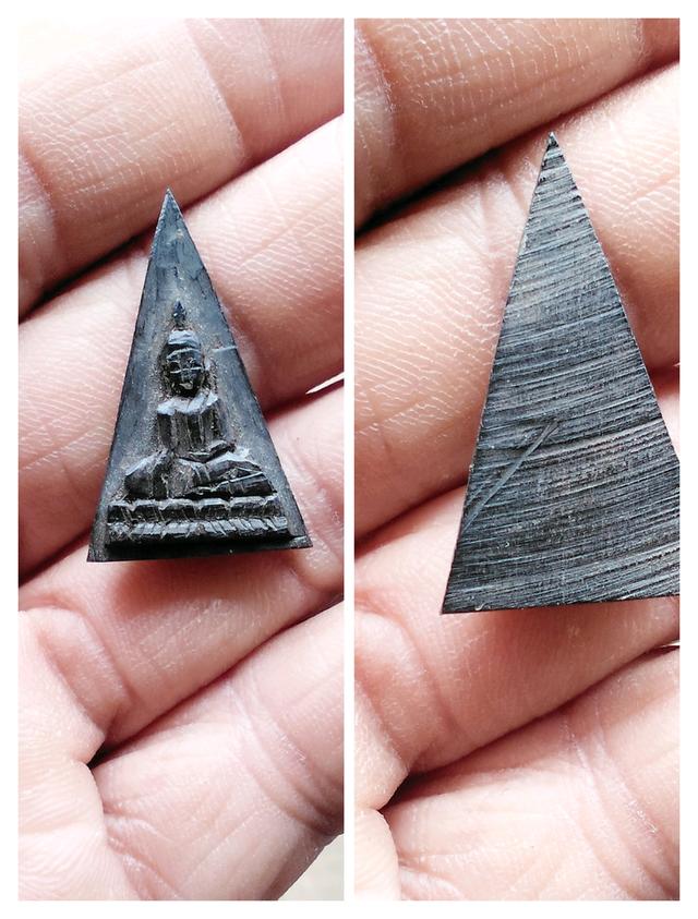 พระนางพญาไม้งิ้วดำแกะ