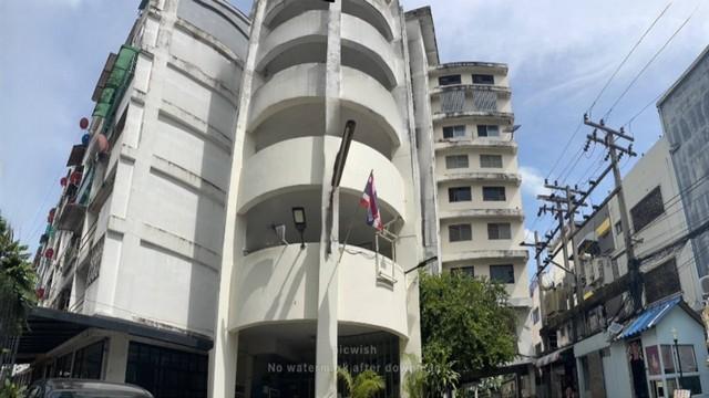 ขายคอนโด 30 ตรม. พร้อมเฟอร์ รีโนเวท เพิ่มสุข เรสซิเด้นซ์ 2 ลาดพร้าว 64 แยก 16 ใกล้รถไฟฟ้าสายสีเหลือ สถานีโชคชัย4 เพียง 5 5