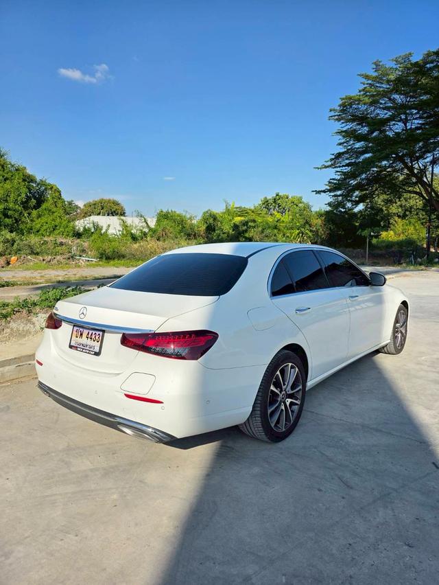 Mercedes-Benz E300e Avantgarde (W213) (Facelift) ปี 2023 สีขาว ไมล์ 50,000 กม. 5