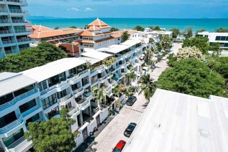 TH32 ขาย Beach Front Townhouse วิวทะเล ใกล้หาดดงตาล 8 ห้องนอน 1