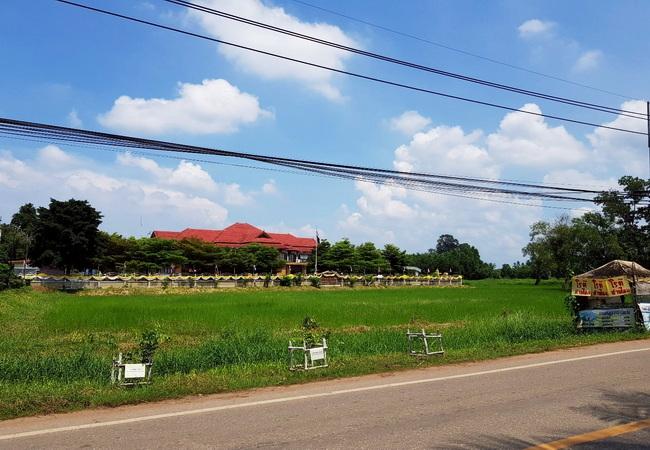 ขายที่ดิน หน้าเทศบาลสนามชัยเขต ฉะเชิงเทรา เนื้อที่ 17-2-87 ไร่ ทำเลดี ติดถนนใหญ่ 4
