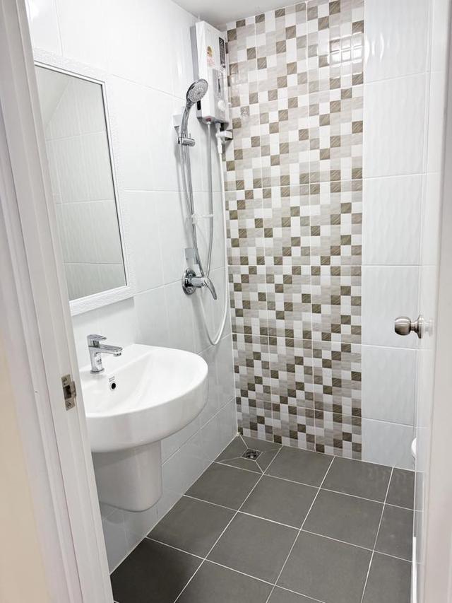 🏙️ ทาวน์โฮม 2 ชั้น ทำเลทองรวมโชค ใกล้มีโชคพลาซ่าเพียง 1 กม. พร้อมสระว่ายน้ำส่วนกลาง Modern 3-Bedroom Townhome for Rent - Ruamchok Area, Near Meechok 15