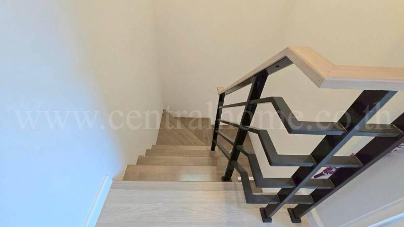 ทาวน์โฮม สิริ เพลส รังสิต เดินทางสะดวก ใกล้ทางด่วนบางพูน 15