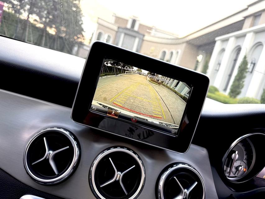 🚘 MERSEDES BENZ GLA 250 ปี 2016 รูปที่ 18
