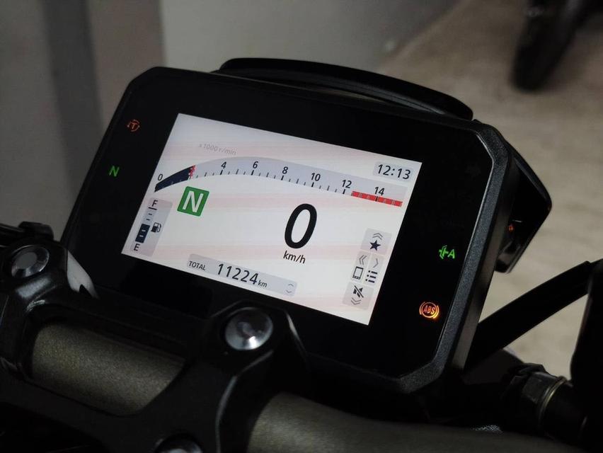 HONDA CB650R ปี 2024 E-Clutch รถมือเดียว สภาพเหมือนรถใหม่ รูปที่ 7