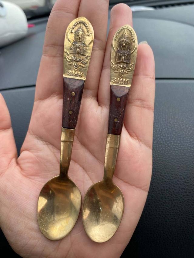ช้อนวินเทจ Nickel Bronze ด้ามไม้ งาน SIAM ยุค 70s เก่าเก็บ