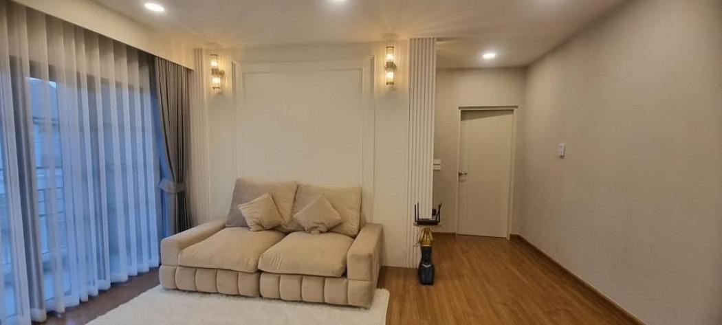 ให้เช่า: บ้านหรู The Centro Bangna เฟส 2 - 62 ตร.ว. 303 ตร.ม. 4นอน 5น้ำ ใกล้เมกะบางนา เฟอร์นิเจอร์ครบ พร้อมเข้าอยู่ 4