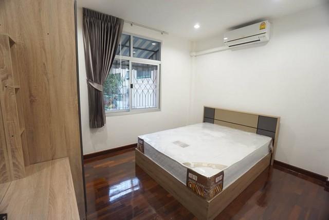 ให้เช่าทาวน์โฮม3ชั้นหมู่บ้านอยู่เจริญรัชดาภิเษกซอย3 ใกล้MRTพระราม9 6