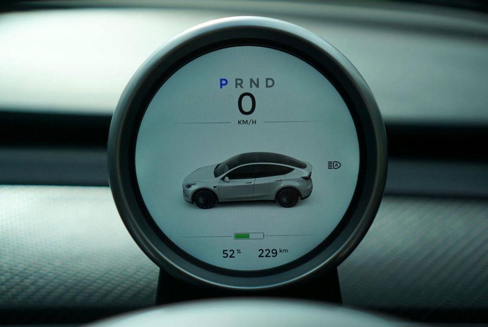 ⚡️Tesla Model Y Performance AWD ปี 2025 สีขาว HW4 รถศูนย์ Tesla Thailand รูปที่ 10