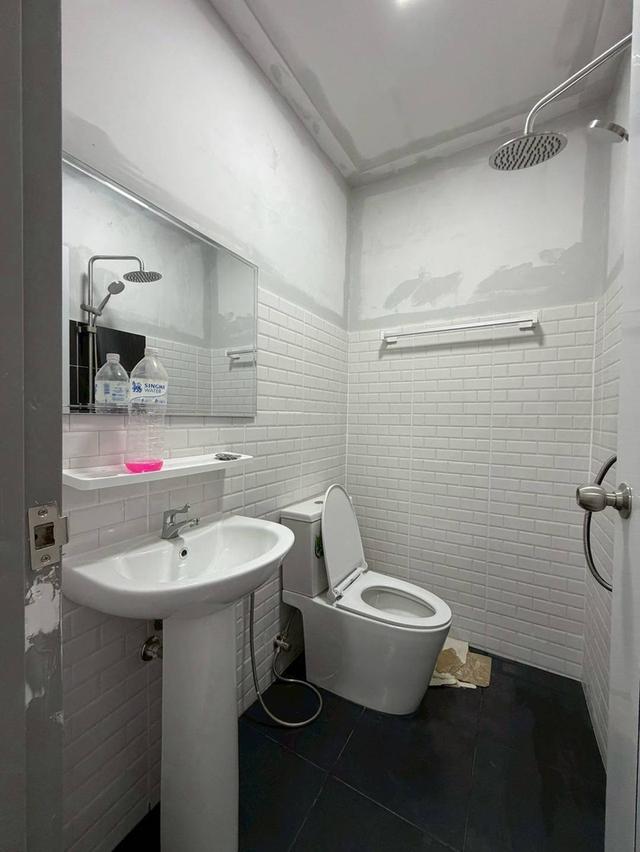 หมู่บ้านเปี่ยมสุข... 8