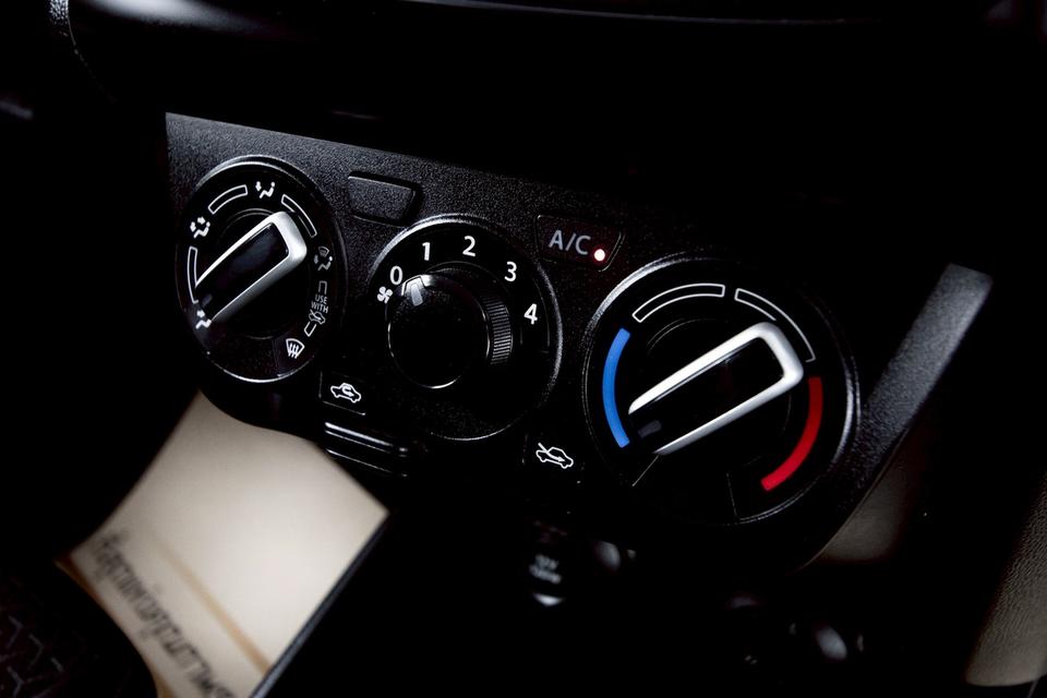 SUZUKI SWIFT 1.2 GL AT 2019 - ไมล์น้อยมือเดียว 45,000 (A+)Swift โฉมใหม่ สีฟ้าแต่งหล่อ ล้อซิ่ง ประหยัด 20 km/L รูปที่ 8