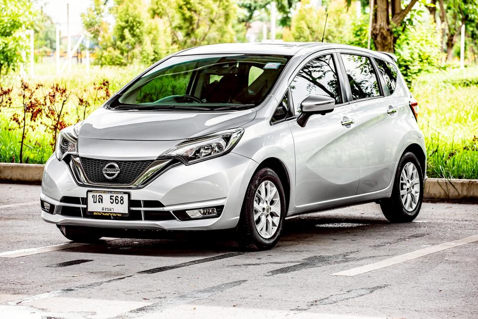 Nissan Note 1.2V ปี 2017 สีเทา สวยสภาพดี