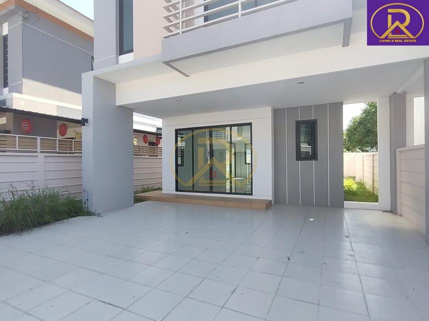 ขายบ้านใหม่เหลือ2หลังสุดท้าย โครงการบ้านภูริ บ้านแฝดสไตล์บ้านเดี่ยว 2 ชั้น สวยทันสมัย พร้อมเข้าอยู่ ต.บ้านสวน อ.เมืองชลบ 3