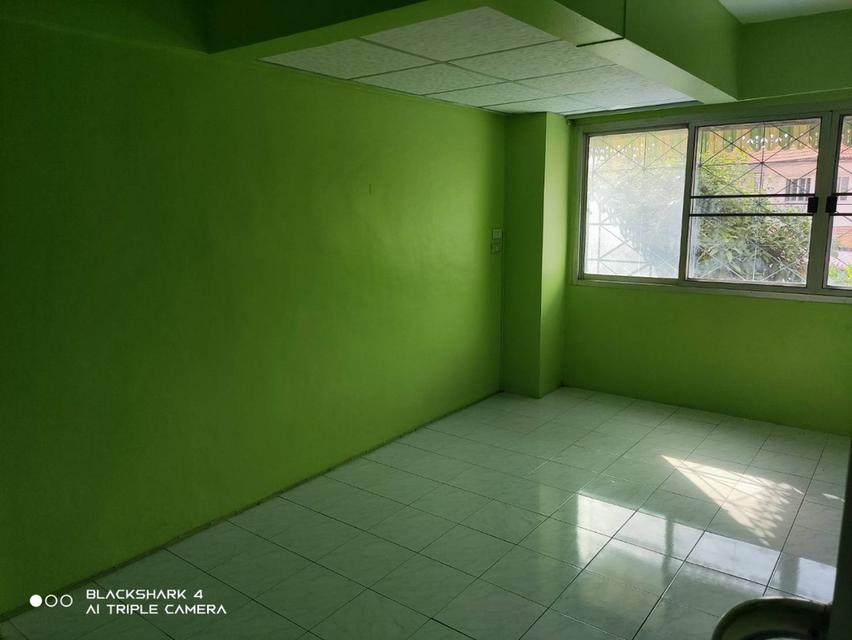 อาคารพาณิชย์ 2 ชั้นครึ่ง 6