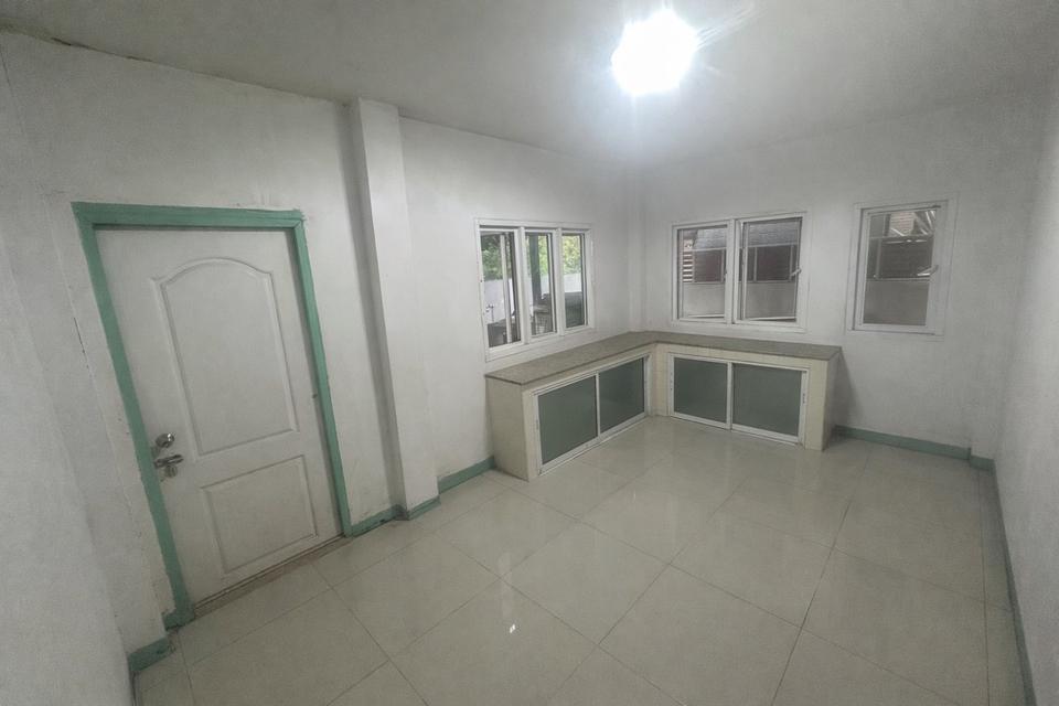 บ้านเดี่ยว 2 ชั้น  หมู่บ้านแอดโฮม ศรีราชา ชลบุรี 8