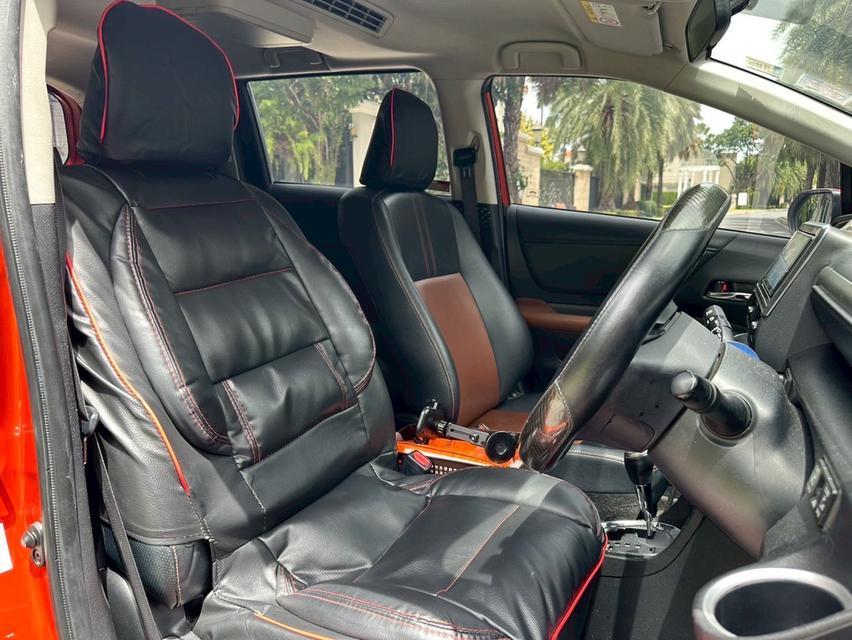Toyota Sienta Model V 1.5V Dual VVTi / 7AT CVT  11