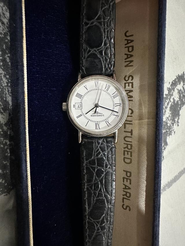 นาฬิกาแบรนด์เนมมือสอง ยี่ห้อ Longines