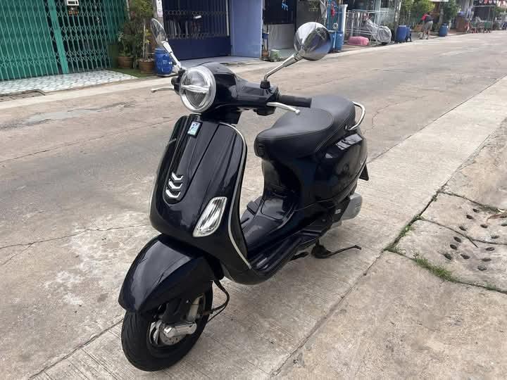 ขาย Vespa LX 2