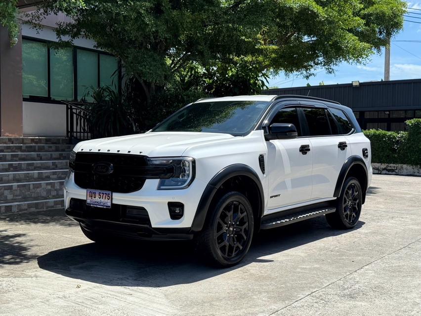 2023 FORD EVEREST 2.0 TURBO SPORT รถมือเดียวออกป้ายแดง รถวิ่งน้อย เข้าศูนย์ทุกระยะ ไม่เคยมีอุบัติเหตุครับ 3