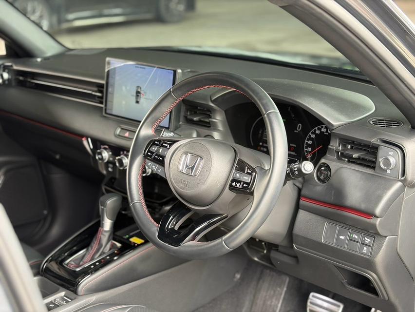 ปี 2024 HONDA HRV, 1.5 RS eHEV โฉม ปี21-ปัจจุบันสีเทา รถบ้านแท้ HYBRID รูปที่ 5