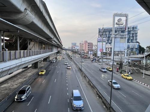 ที่ดินเปล่า ใกล้เซ็นทรัลเวสต์เกต / IKEA / สถานีรถไฟฟ้า 8