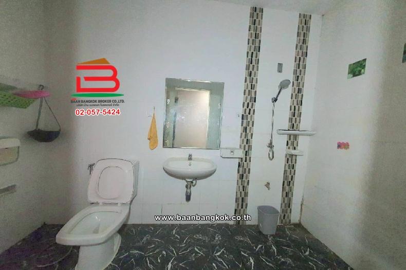 ทาวน์เฮาส์ หมู่บ้าน จามจุรี เนื้อที่ 17.2 ตร.ว (สุขาภิบาล 5 แยก 2) แขวงท่าแร้ง เขตบางเขน กรุงเทพมหานคร 12