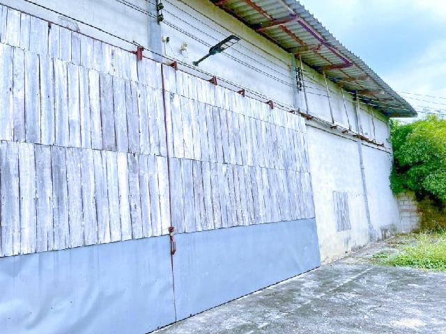 สถานีรถไฟราชบุรี 5.2 กม. โกดัง 902 ตร.ม.250 ตร.วา.แม็คโคร ราชบุรี 1 กม.1 นอน 1 น้ำเหมาะสำหรับคลังสินค้า ศาลเจ้าพ่อหลักเม