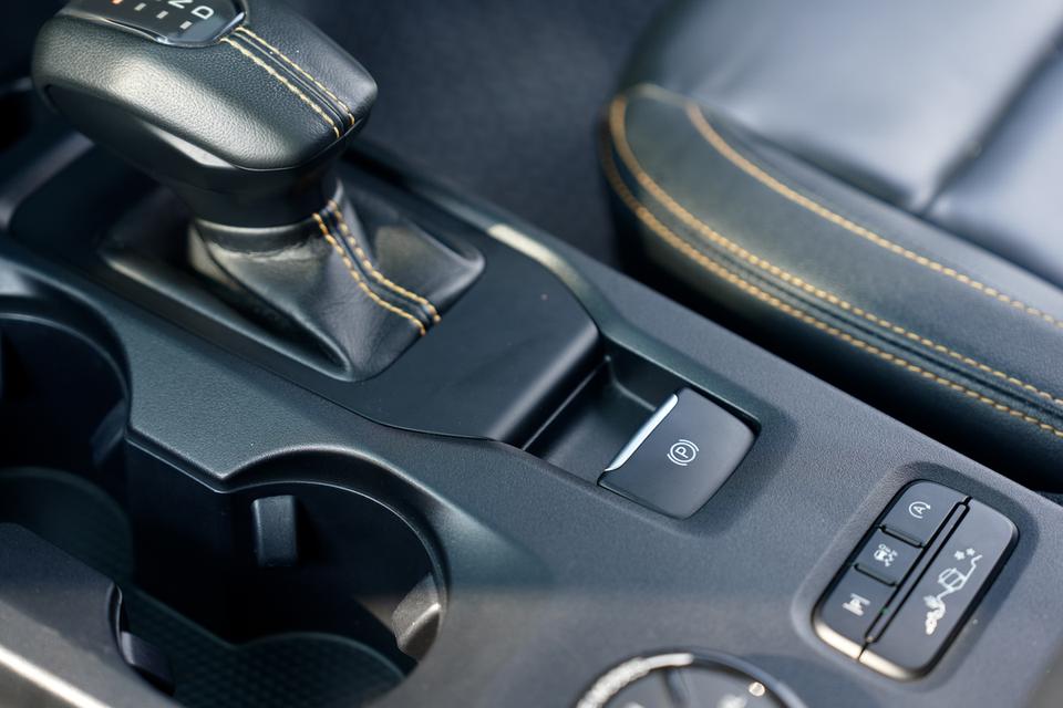 Ford Everest Wildtrak 2.0L 4WD ปี 2024 (4x4) เกียร์ 10AT รูปที่ 17