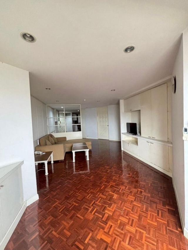 ให้เช่าคอนโด Tai Ping Towers สุขุมวิท 63, เอกมัย 130 ตรม. ชั้น 7 Fully Furnished 4