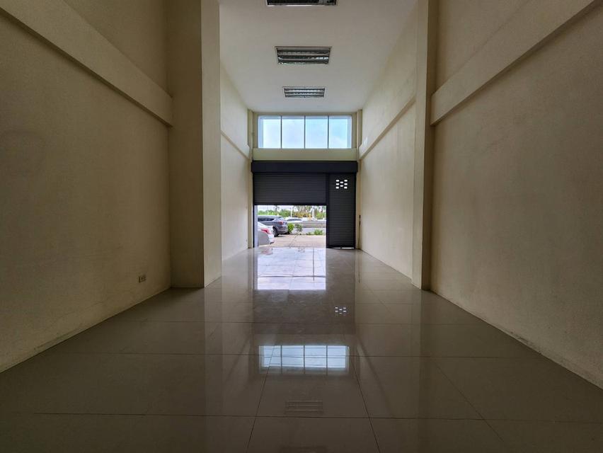 ขายด่วน! ถูกสุดในโครงการ อาคารพาณิชย์ 3.5 ชั้น ทำเลค้าขาย ติด ถ.บรมราชชนนี พร้อมเริ่มธุรกิจได้ทันที! 9