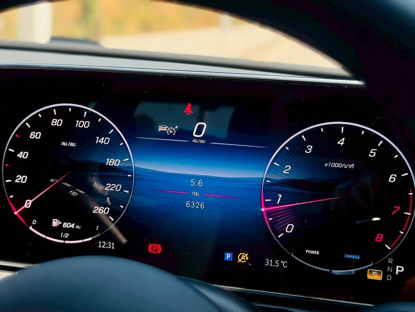 CLE 300 4MATIC Coupe’ AMG 2