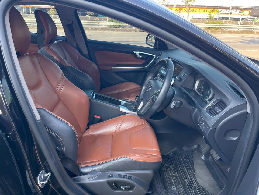 รหัสรถ PJP597 2014 VOLVO S60 T4 15