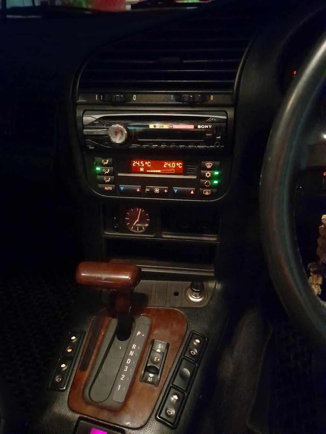 BMW E36 318ia 1997 8