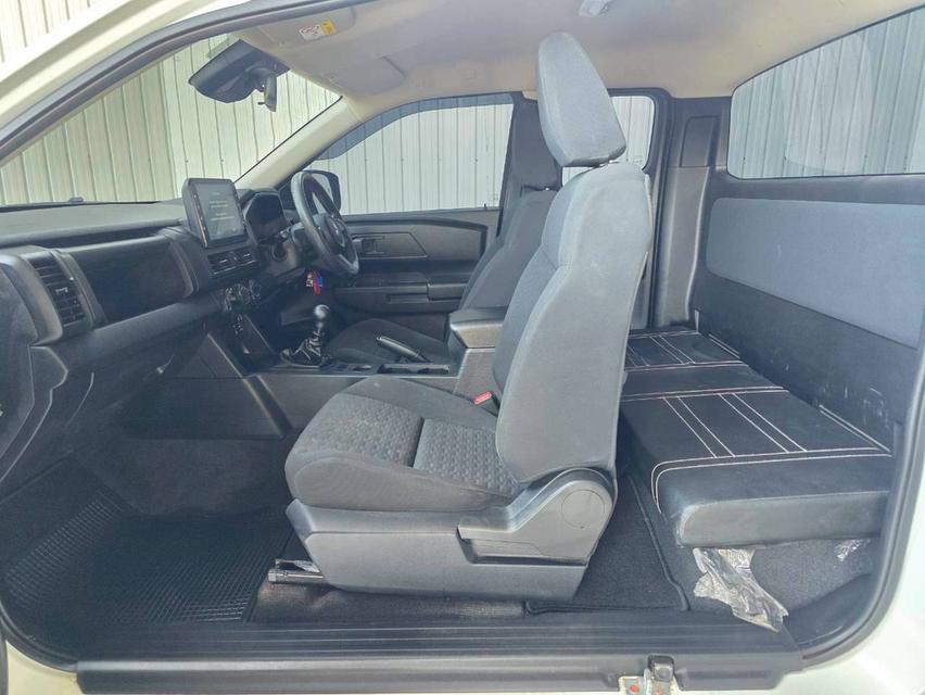 MITSUBISHI TRITON Ext.Cab 2.4 Active MT (AB/ABS) ปี 2025 สีขาว โฉม Ext. CAB 23-ปัจจุบัน รถVat% รูปที่ 10