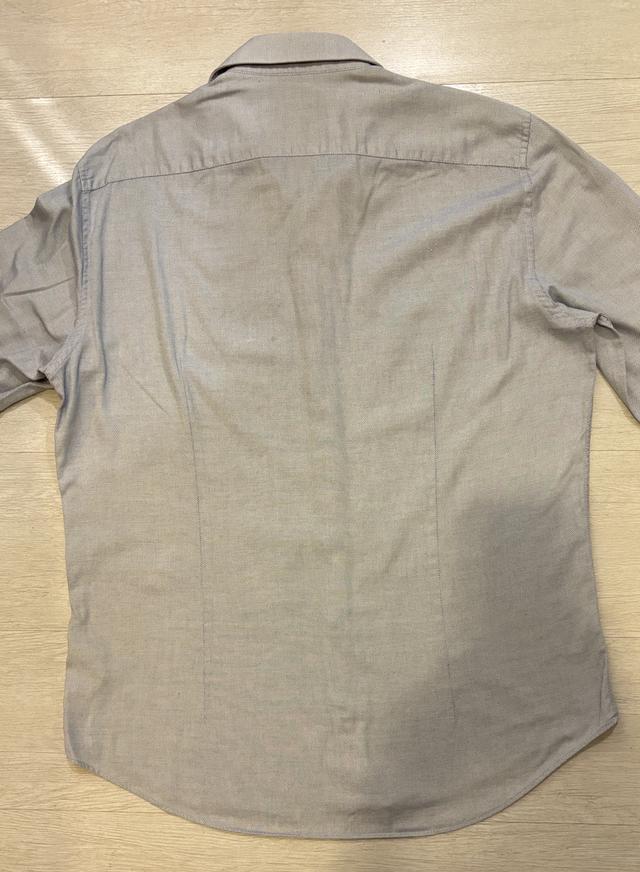 เสื้อเชิ๊ตผู้ชาย