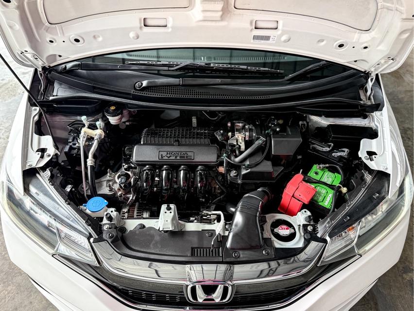 รหัสรถ WRT5559 2018 HONDA JAZZ, 1.5 i-VTEC V 18