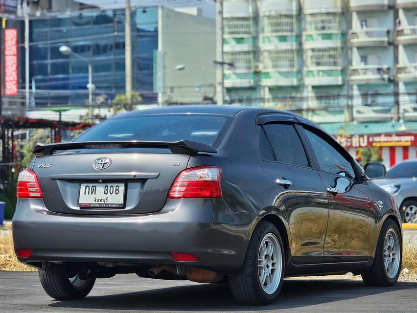 toyota vios  7