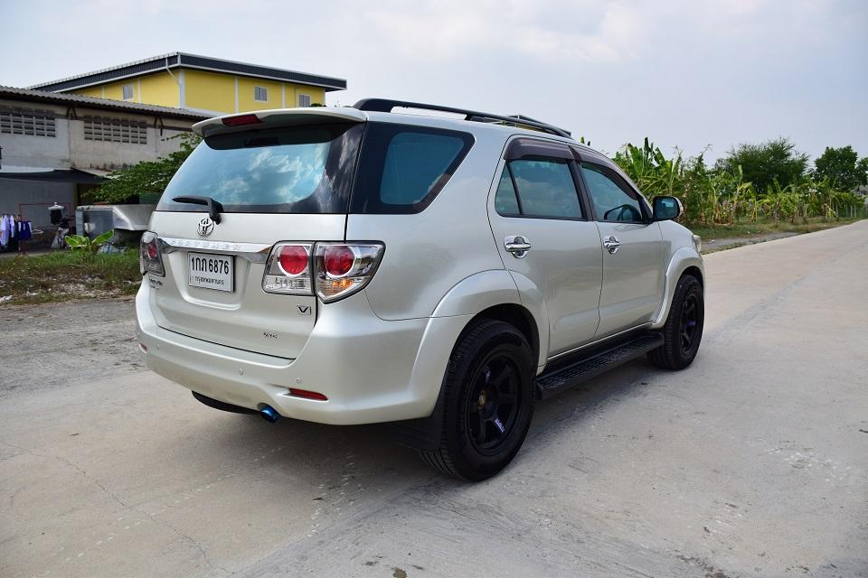 ฟรีดาวน์ แค่ช่วงล่างก็คุ้มแล้ว ปี13 FORTURNER 3.0Vหน้าแชมป์-VN ดีเซลTURBO ออโต้ เบาะหนังไฟฟ้า แอร์จอ รีโมท เมาติฟังชั่นส์ แม็กยางมิชลิน โทร0957401229 รูปที่ 15