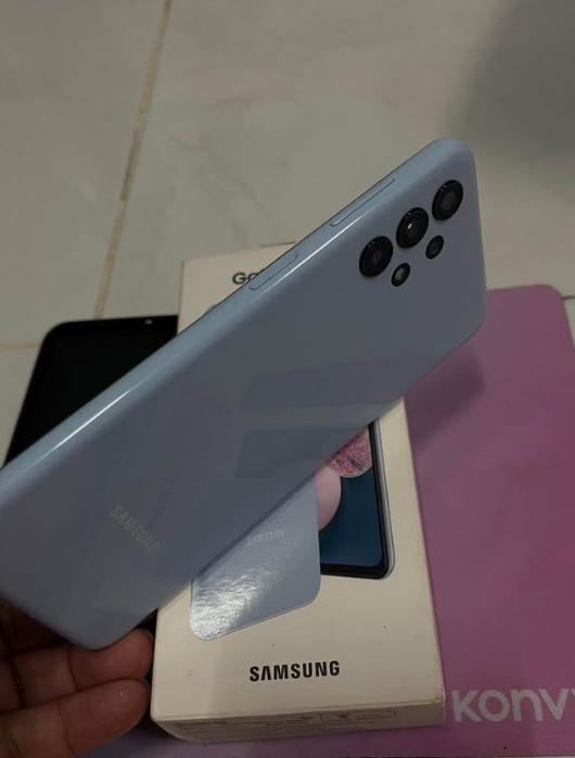 ปล่อยขายมือถือมือสอง Samsung Galaxy A13  6