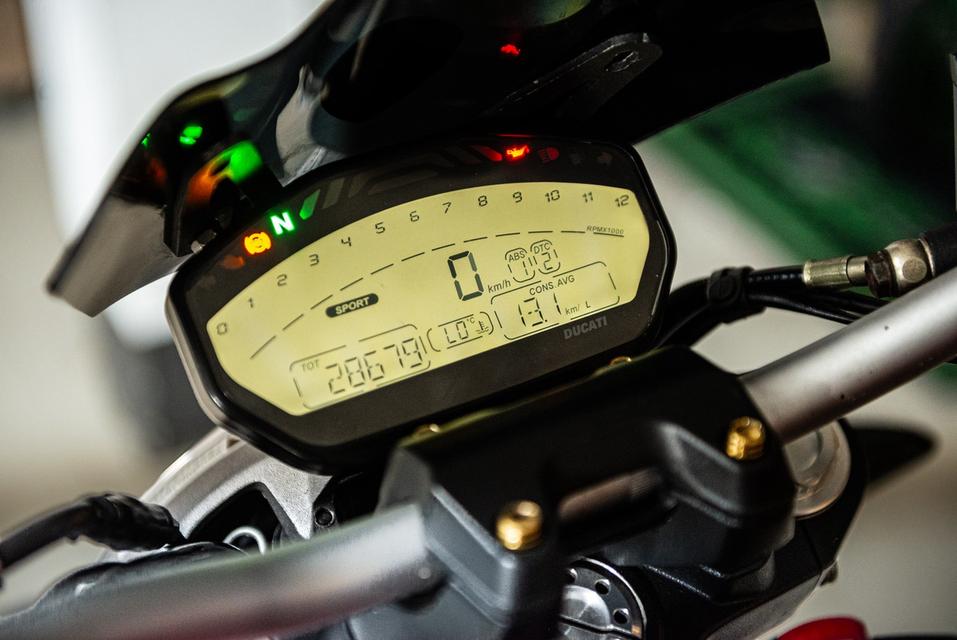 Ducati 821 ปี 2016 แท้ หล่อ ดุ เสียงเร้าใจ พร้อมขี่! รูปที่ 9