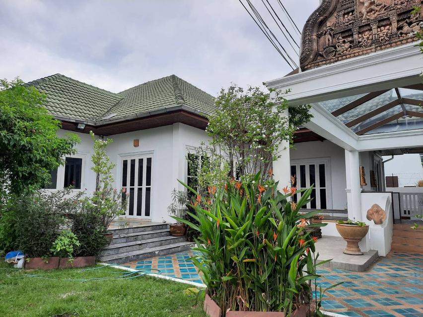 Selling house Pattaya - Nernplabwan 1