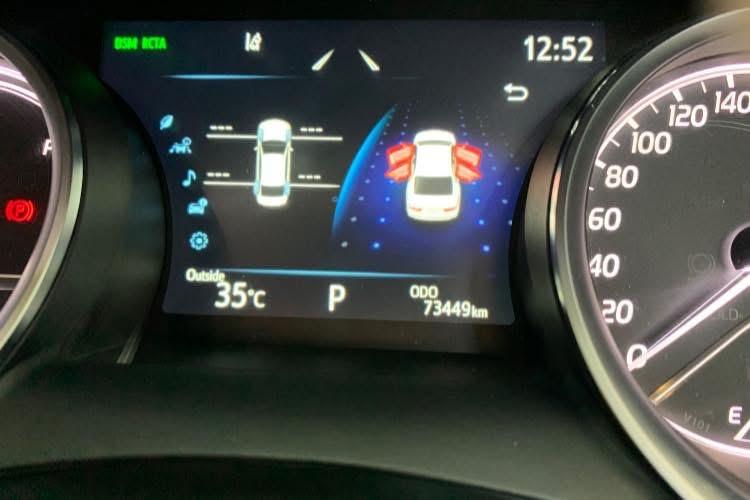 ขายรถ Toyota CAMRY Hybrid Premium Luxury ปี 2022  ตัวท็อปในรุ่น เจ้าของขายเอง  อยากให้มาดูรถจริง  รถนางฟ้ามาก  ราคา  990,000 บาท รูปที่ 3