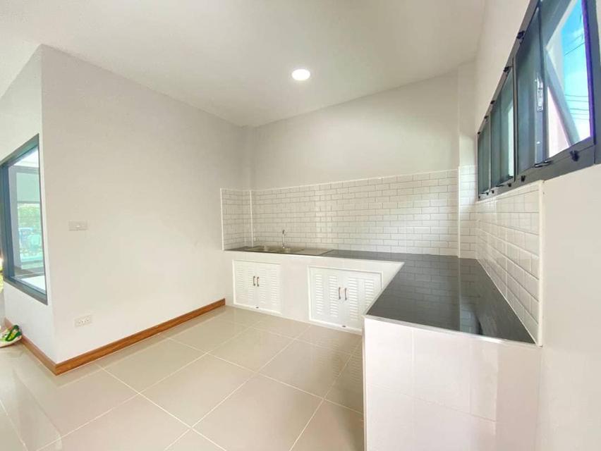 🏡 ขายบ้านเดี่ยวชั้นเดียว บ้านใหม่ มือหนึ่ง ดีไซน์ทันสมัย โปร่งโล่ง ใช้สอยได้จริง เหมาะสำหรับครอบครัว 10
