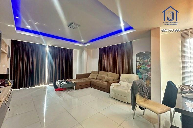 ขายบ้านเดี่ยว 2 ชั้น หมู่บ้านพงษ์เพชรวิลล่า ซอยแจ้งวัฒนะ 14 หลังริม ใกล้รถไฟฟ้า,ทางด่วนดอนเมืองโทลเวย์ 10